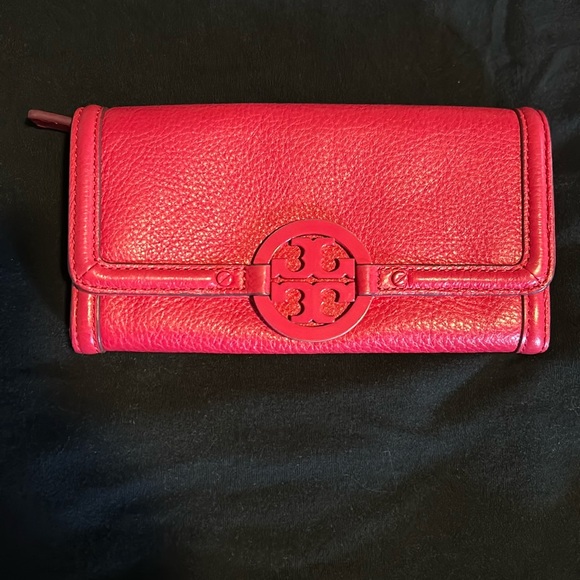 Tory Burch Red Wallet - Picture 1 of 2